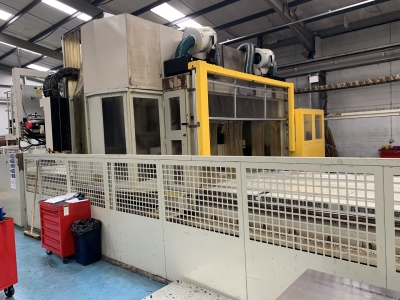 SNK 5 axis / 5 ejes Gantry 3 x head/cabezales