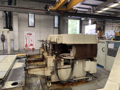 SNK 5 axis / 5 ejes Gantry 3 x head/cabezales