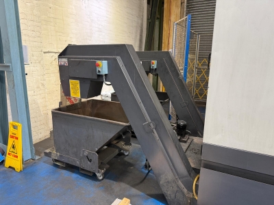 CORREAANAYAK PERFORMER 2000 MG9 6 EJES/AXIS